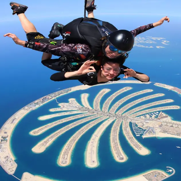 Dubai-SKYDIVING-AND-JETOVATOR-Travel-Tour-Package